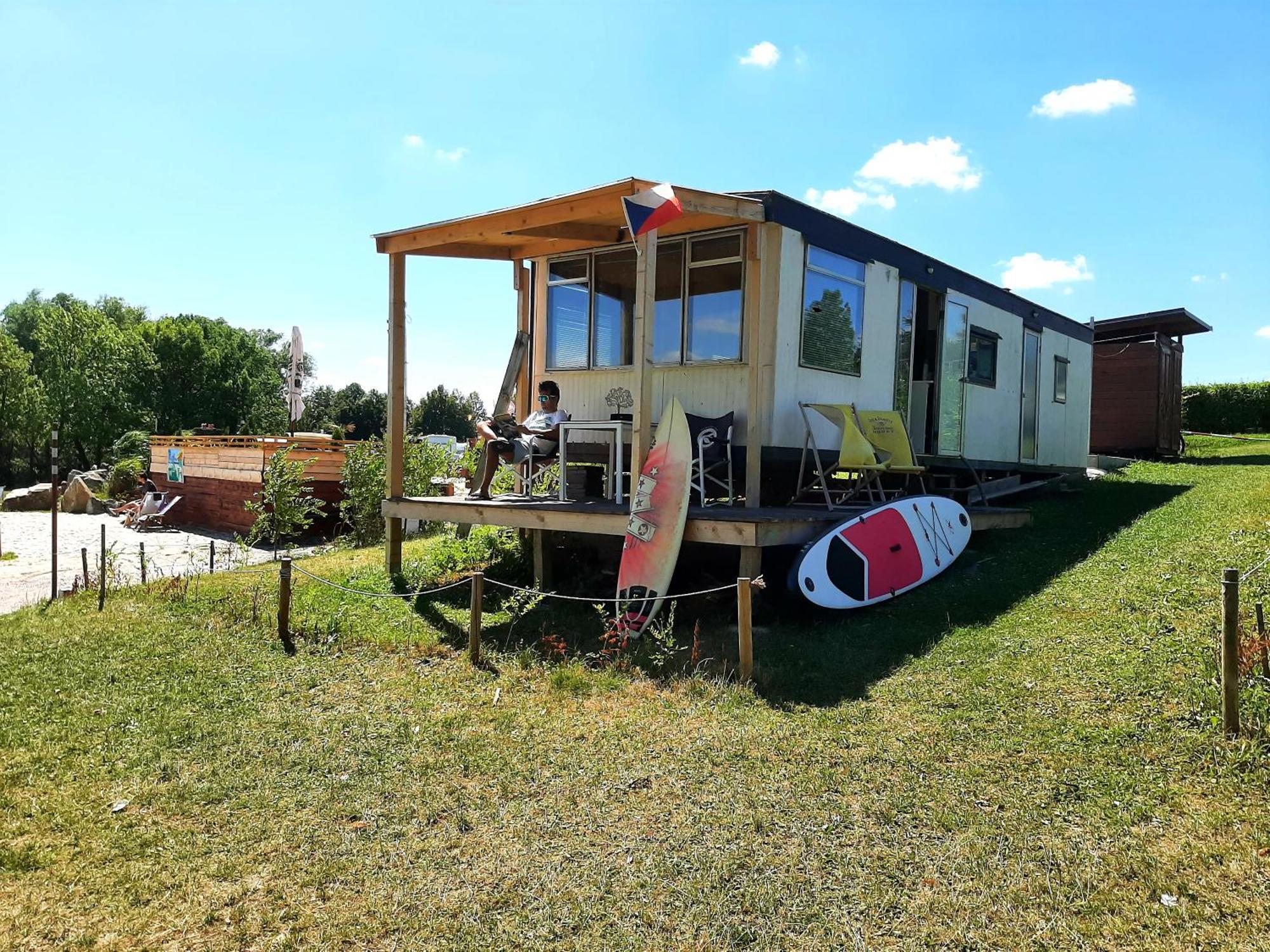 Rozkos Mobilheim Campsite Velka Jesenice